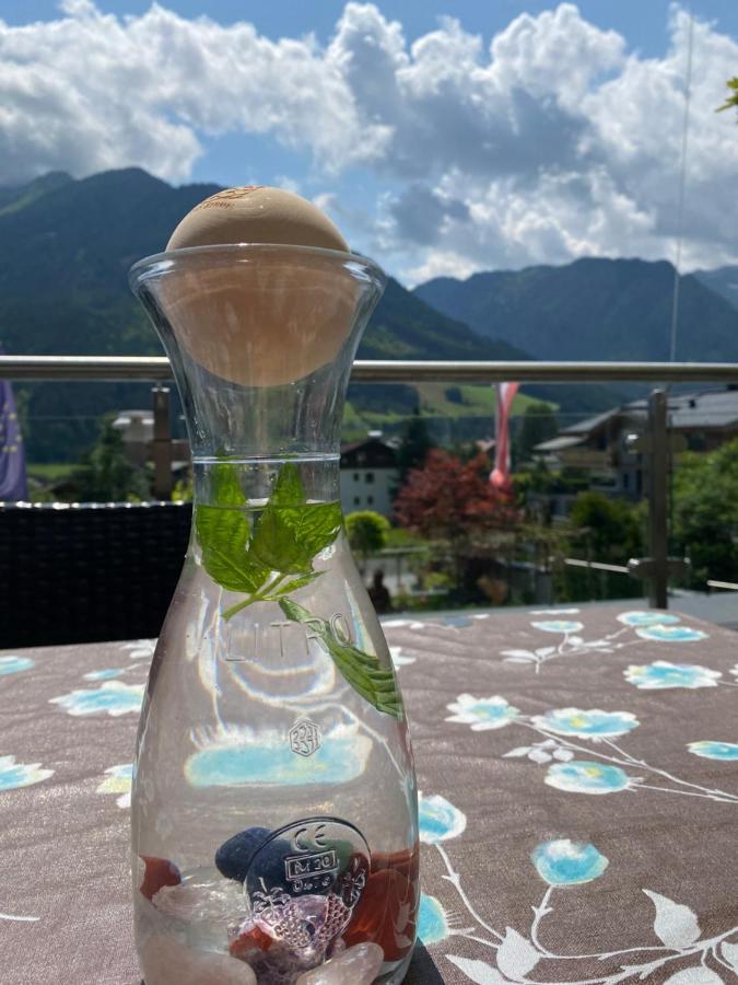 Hotel Garni Pinzgau, Fabian Huettl Bed & Breakfast