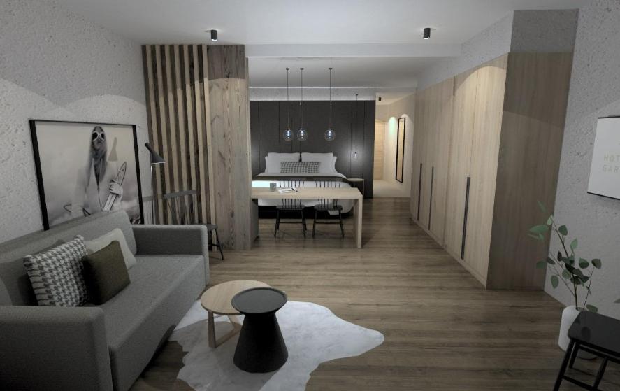 Bed & Breakfast Hotel Garni Pinzgau, Fabian Huettl
